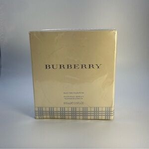 Rare Burberry Classic (Original Formula?) Boxed Eau de Parfum (New)